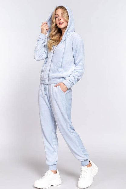 Set aus Langarm-Hoodie-Jacke und Jogginghose aus Kunstfell